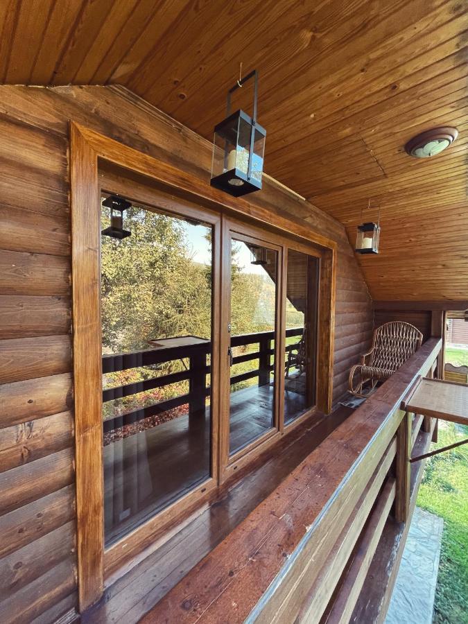 Чорногірський Вітер Villa Verkhovyna Bagian luar foto