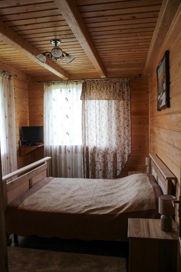 Чорногірський Вітер Villa Verkhovyna Bagian luar foto